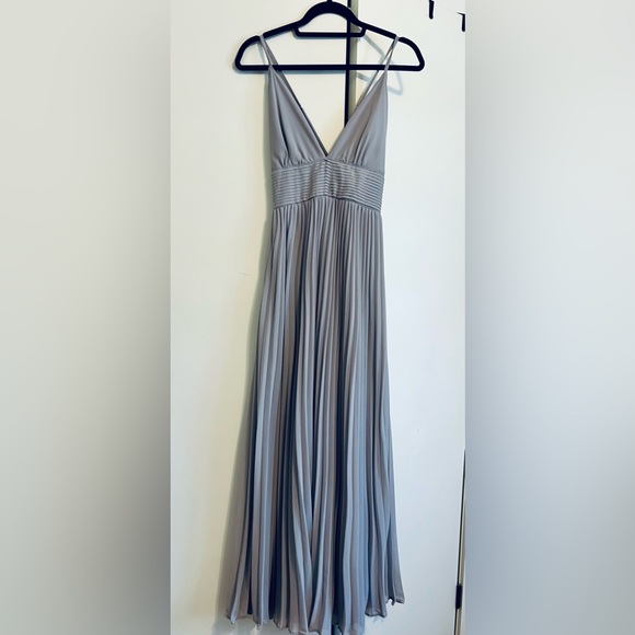 Wedding Gown - Picture 2 of 2